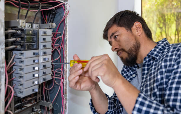Best 24-Hour Electrician  in Kelso, WA